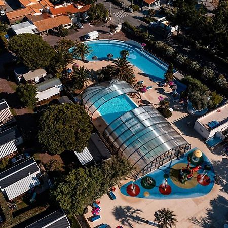 Hotel 318 Emplacement Prestige A Mer Et Soleil 5* à Les Sables Vignier Extérieur photo