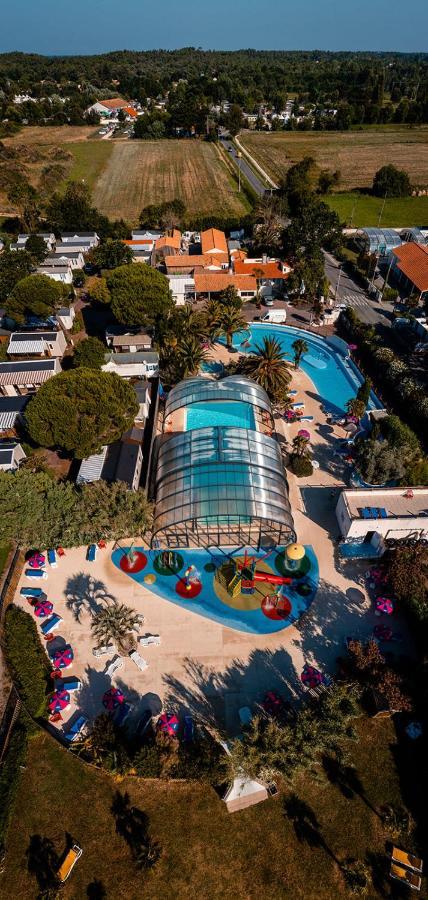 Hotel 318 Emplacement Prestige A Mer Et Soleil 5* à Les Sables Vignier Extérieur photo